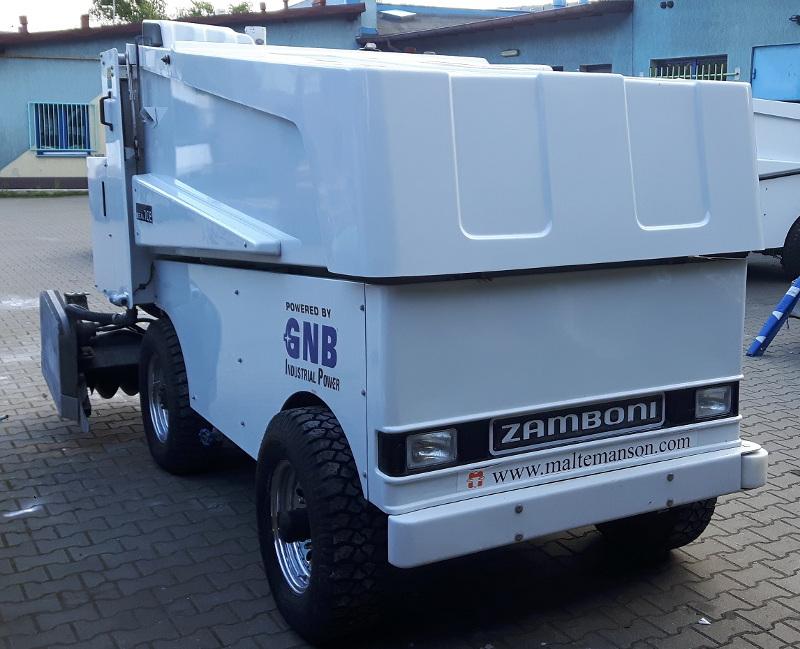 Zamboni 552